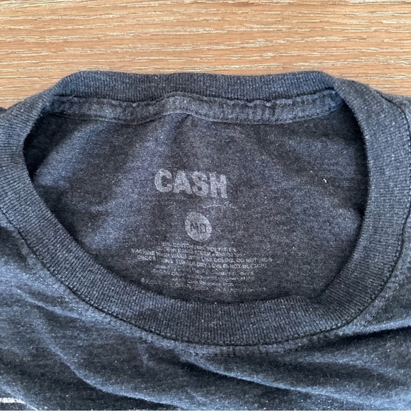 Johnny Cash Short Sleeve Tee with Vintage Graphic - Picture 2 of 3